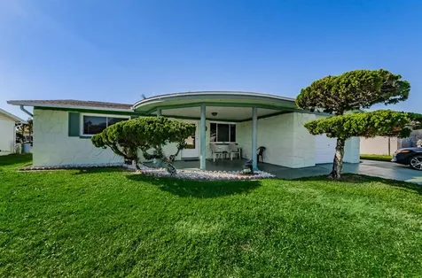4100 Sunray Drive Holiday FL 34691