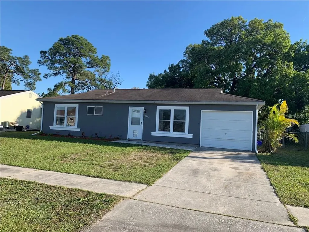 8697 San Pablo Avenue North Port FL 34287