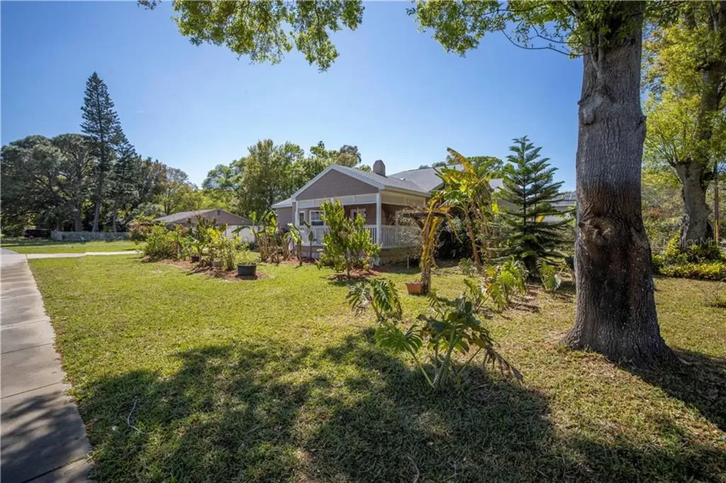 2301 54th Street S Gulfport FL 33707
