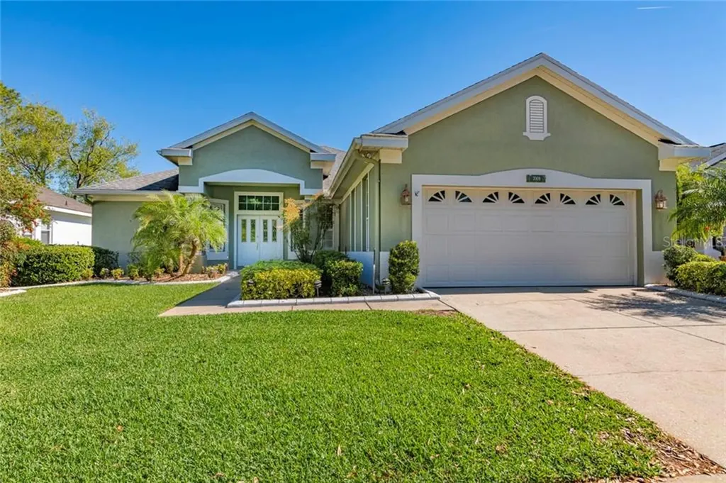 7009 Pine Hollow Drive Mount Dora FL 32757