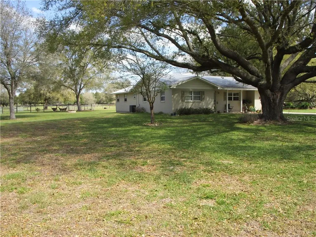 20291 E Levy Street Williston FL 32696