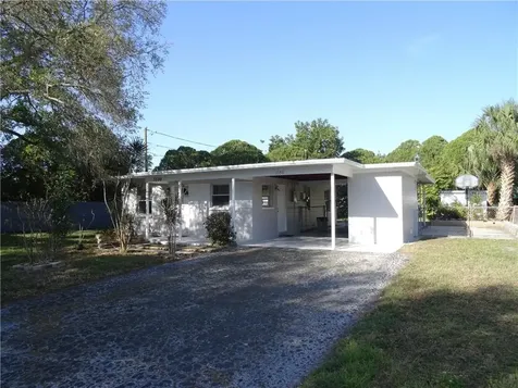 3598 63rd Street N St Petersburg FL 33710