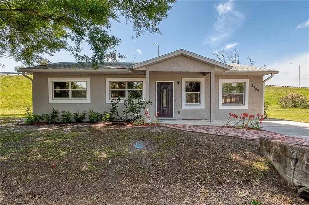 2709 2nd Avenue E Palmetto FL 34221