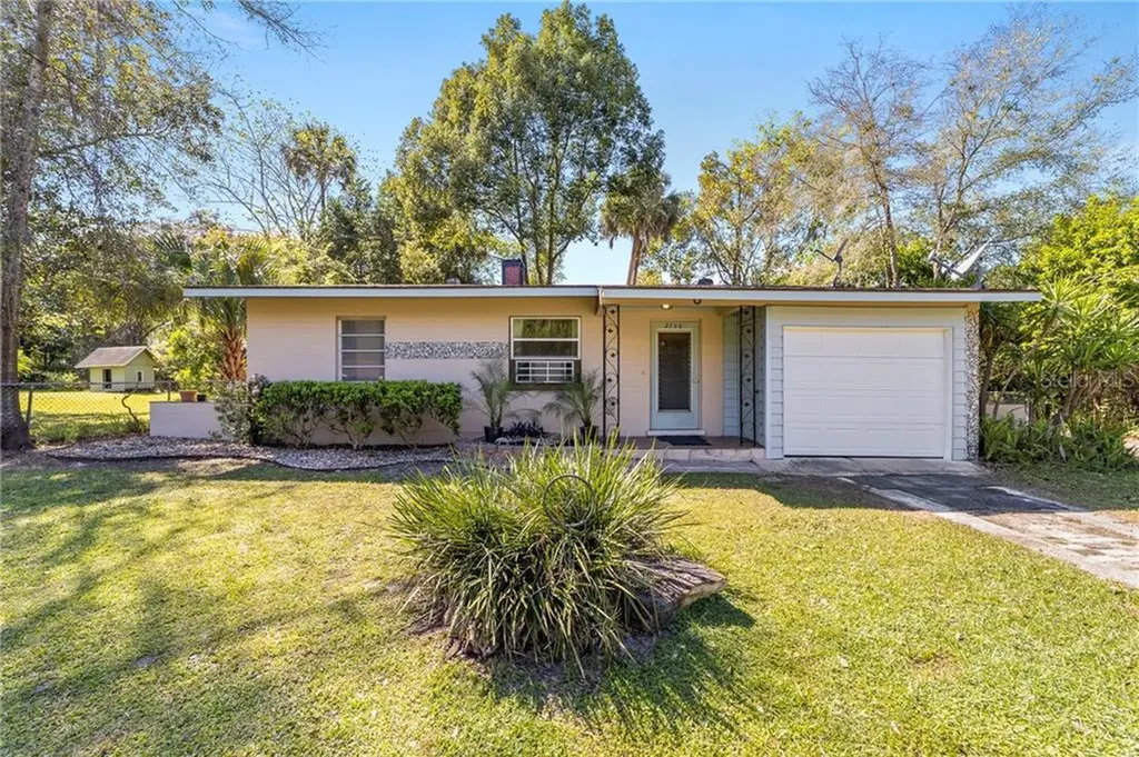 2700 SE 7th Court Ocala FL 34471