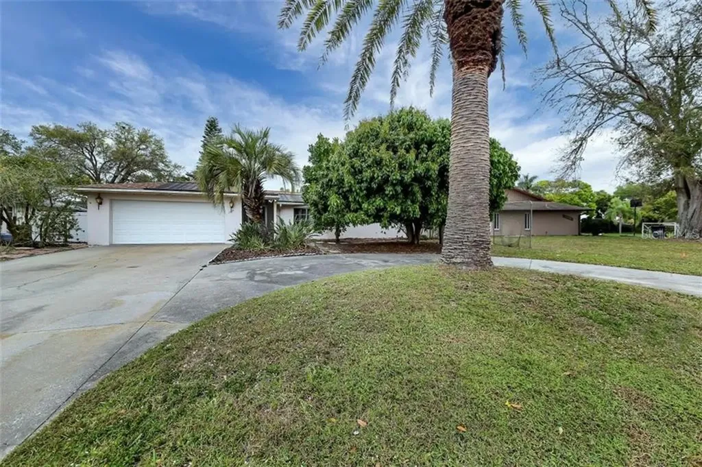 1206 Lucaya Avenue Venice FL 34285