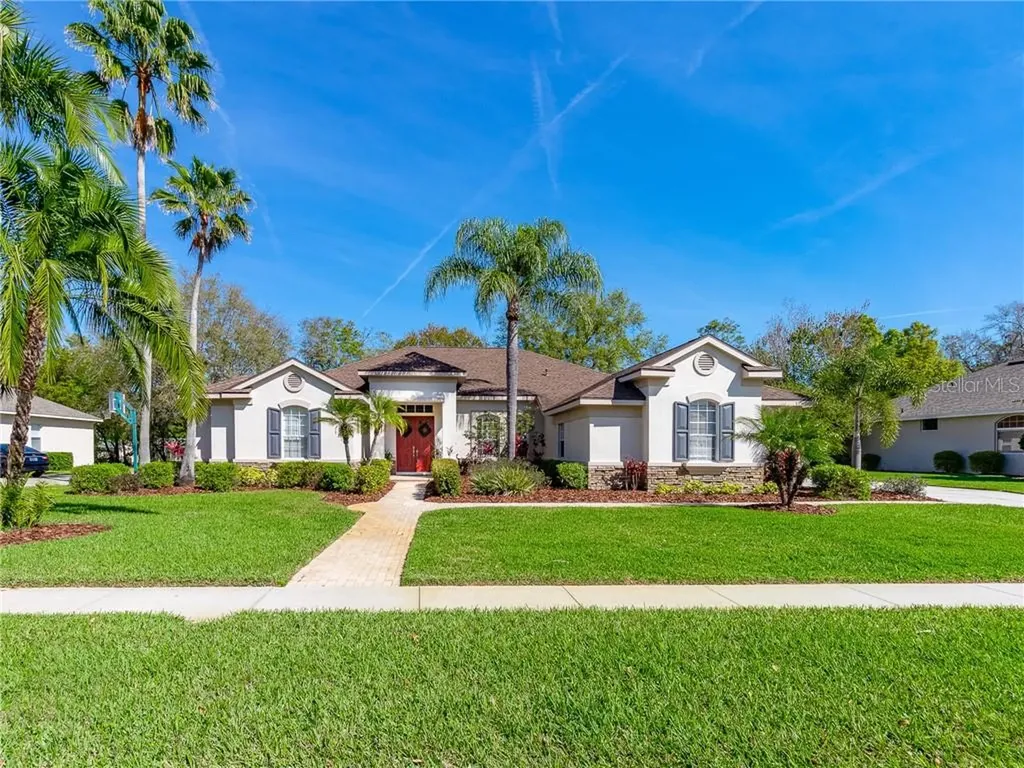 6020 Kestrel Point Avenue Lithia FL 33547