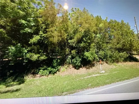 10500 SE Highway 464c Ocklawaha FL 32179