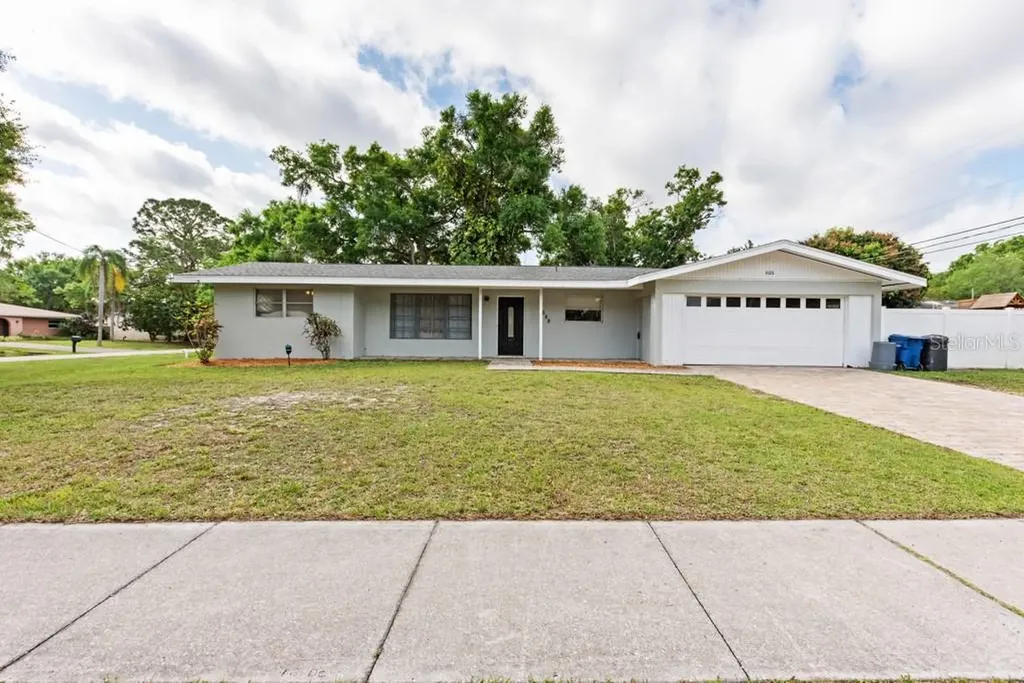 4688 Linwood Street Sarasota FL 34232