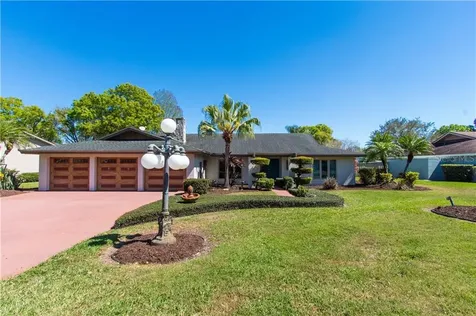 1216 Cypress Point E Winter Haven FL 33884