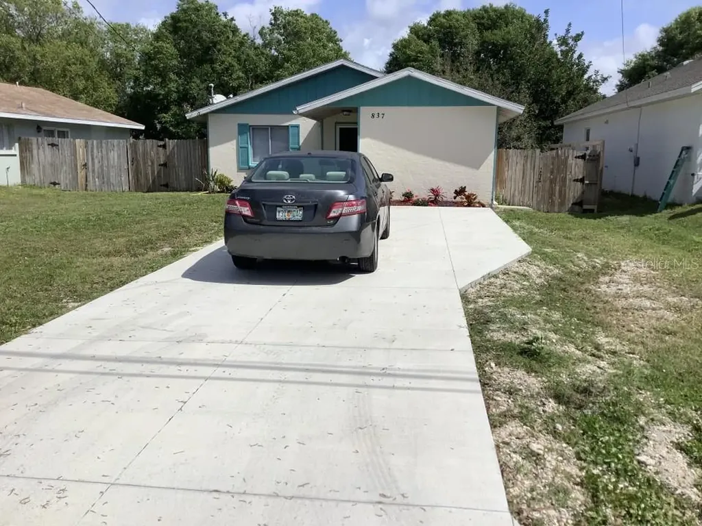 837 Coleman Avenue Sarasota FL 34232