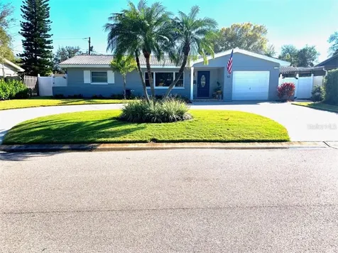 154 45th Avenue NE St Petersburg FL 33703