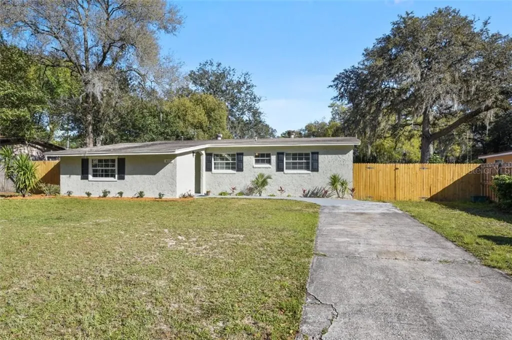835 W Lansdowne Avenue Orange City FL 32763