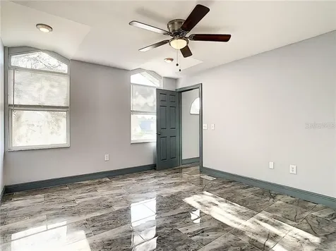 504 Battersea Avenue Deltona FL 32738