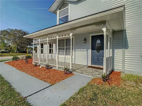 504 Battersea Avenue Deltona FL 32738