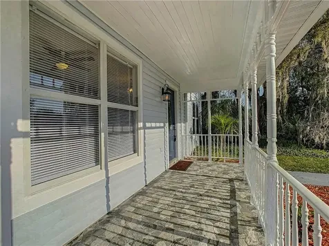 504 Battersea Avenue Deltona FL 32738