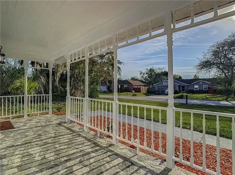 504 Battersea Avenue Deltona FL 32738