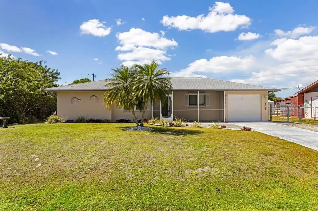 6041 Hooper Lane Englewood FL 34224