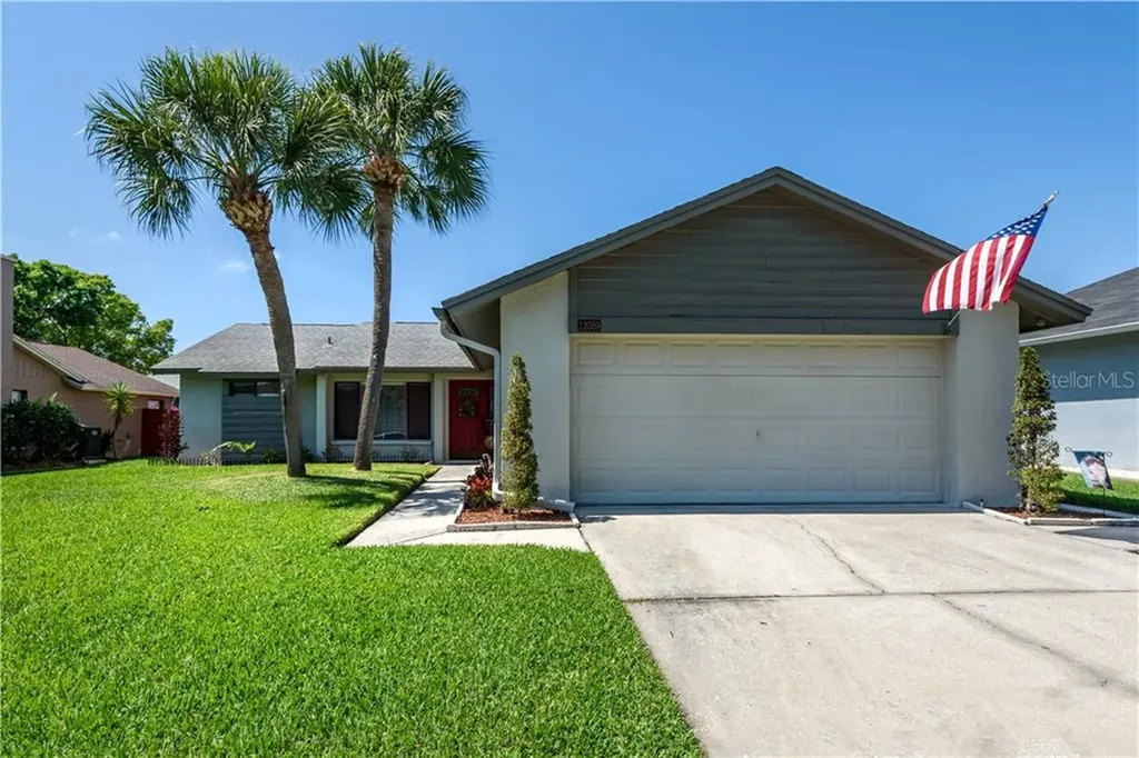 12059 Stone Crossing Circle Tampa FL 33635