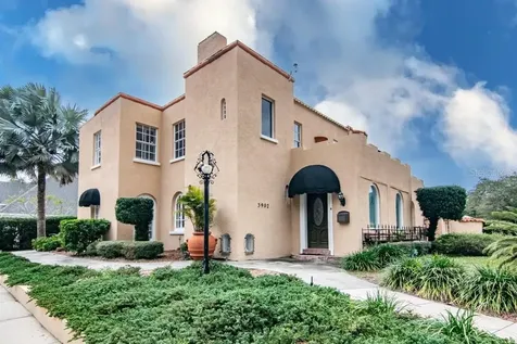3902 W Bay To Bay Boulevard Tampa FL 33629