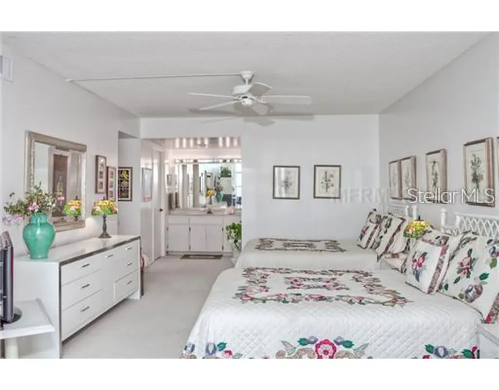 2425 Gulf Of Mexico Drive Longboat Key FL 34228
