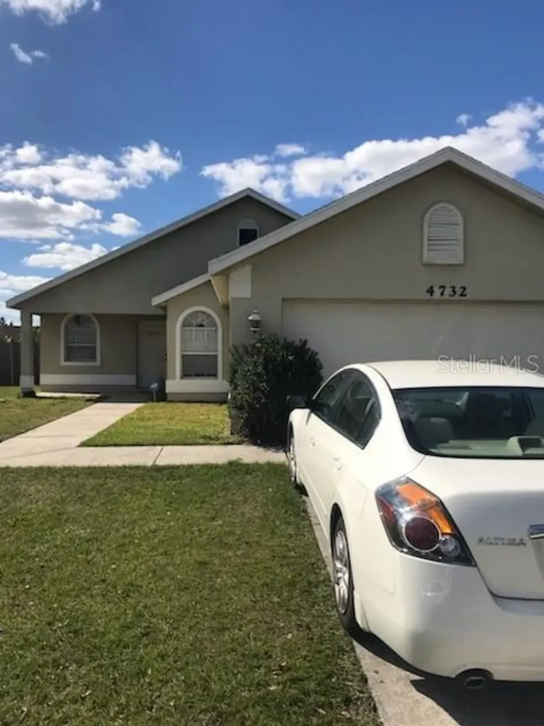 4732 Fort Bravo Court Orlando FL 32822