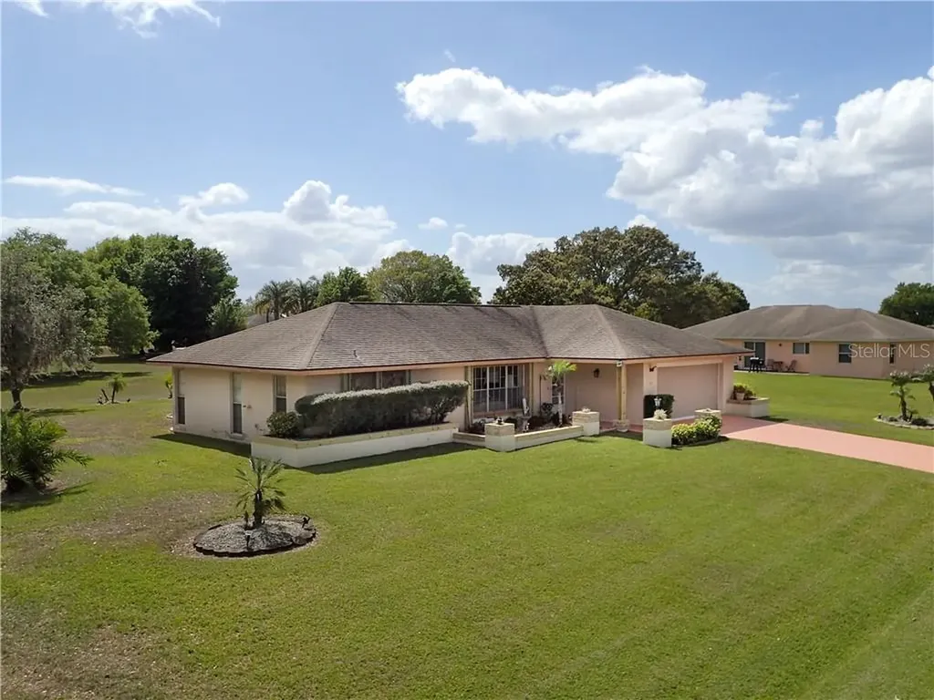 6908 Parkwood Street Sebring FL 33876