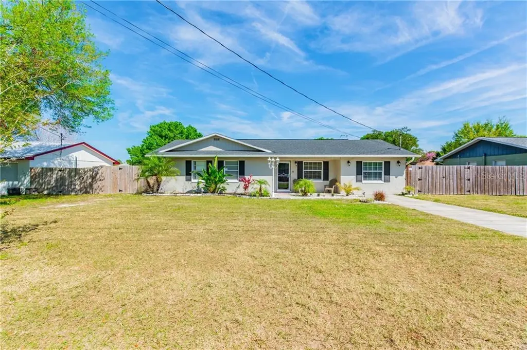 1214 Lakewood Road Lakeland FL 33805