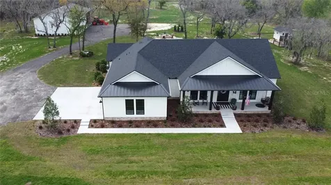 9062 NW 26th Street Wildwood FL 34785