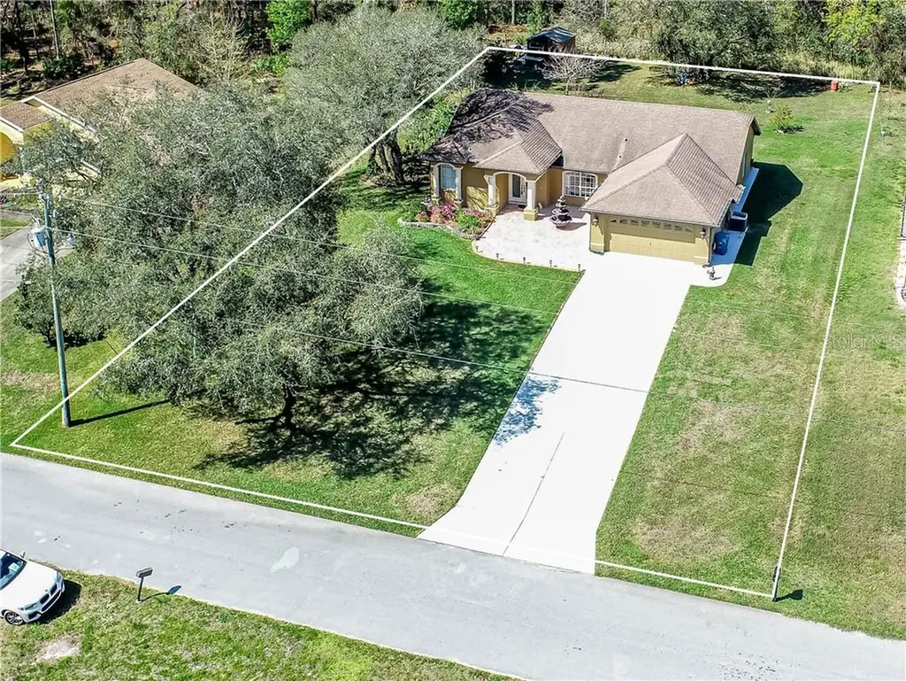 9039 Mavis Road Weeki Wachee FL 34613