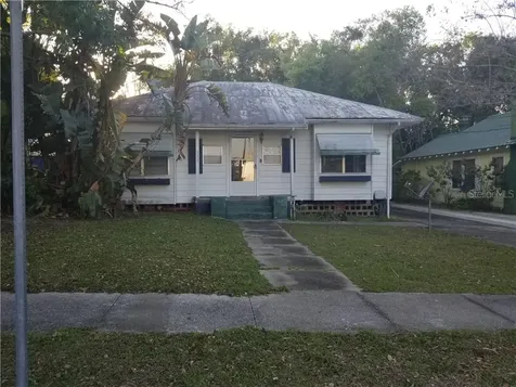 121 Orange Avenue Leesburg FL 34748