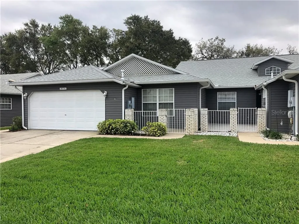 26731 Cash Court Leesburg FL 34748