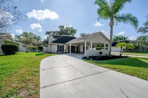 10025 Hampton Place Tampa FL 33618