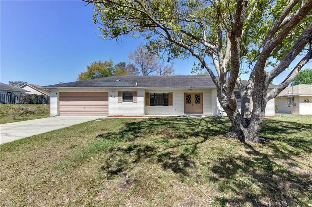 1810 Alameda Drive Deltona FL 32738