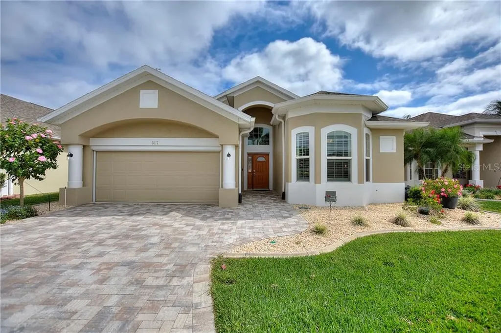317 Royal Palm Drive Davenport FL 33837