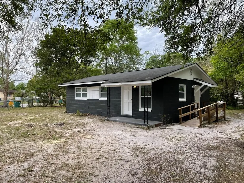 1615 Jefferson Drive Mount Dora FL 32757