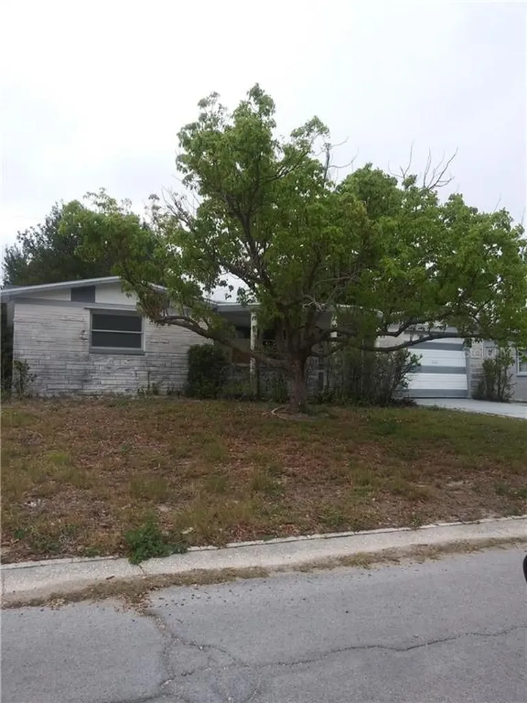 1605 Sentinel Street Holiday FL 34690