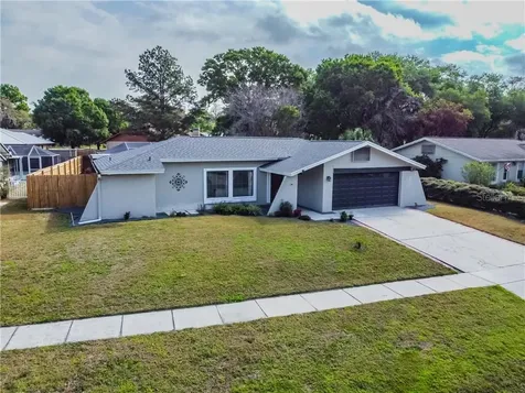 2306 E Timberlane Drive Plant City FL 33563