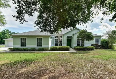 525 N Blue Lake Avenue Deland FL 32724