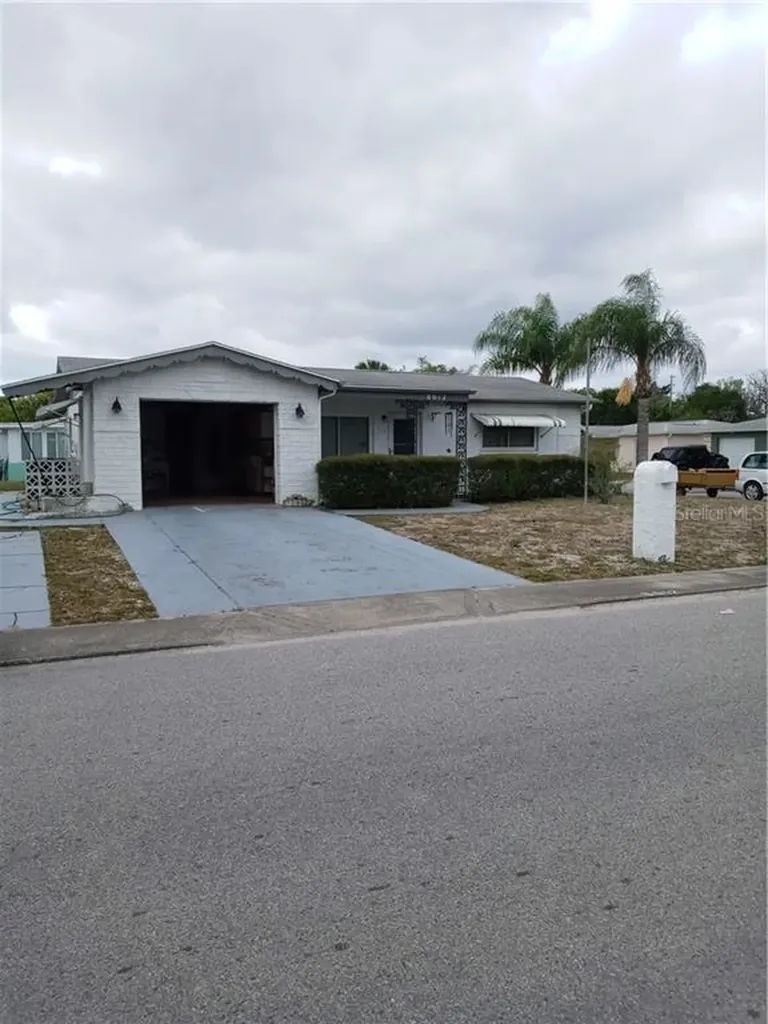 8012 Saybrook Drive Port Richey FL 34668