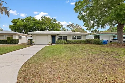 4551 16th Avenue N St Petersburg FL 33713