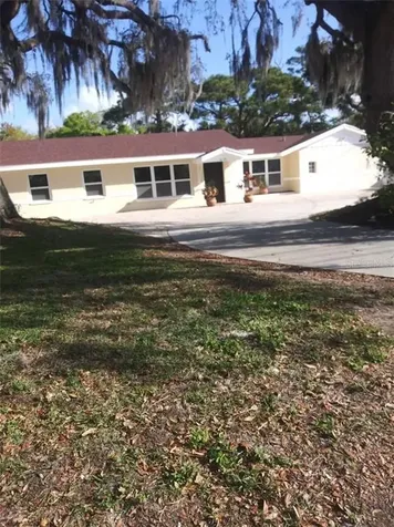 6605 Gulfport Boulevard S South Pasadena FL 33707