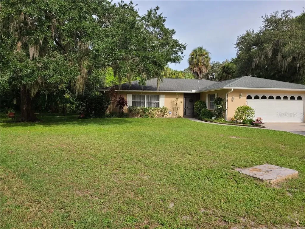 3200 Spainwood Drive Sarasota FL 34232