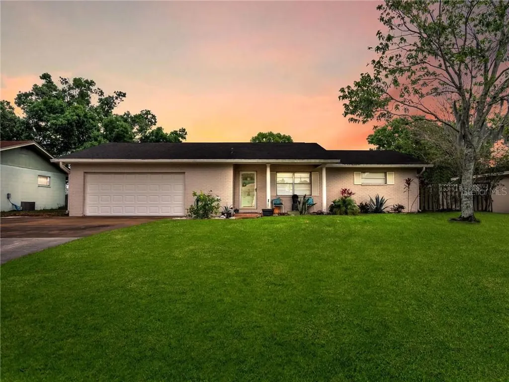 3906 Country Bend E Lakeland FL 33811