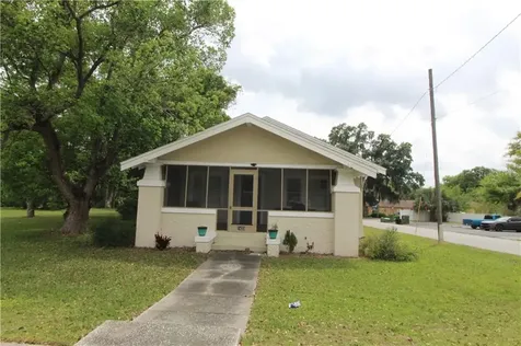1433 W Main Street Leesburg FL 34748