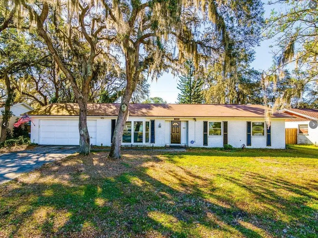 309 E Windhorst Road Brandon FL 33510