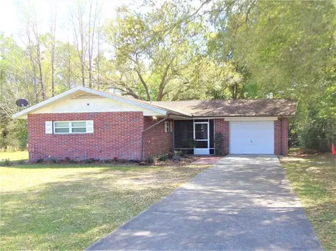 20300 SW Rainbow Lakes Boulevard Dunnellon FL 34431