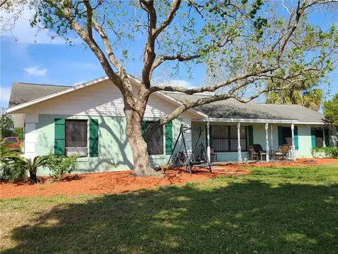 37549 Grays Airport Road Lady Lake FL 32159