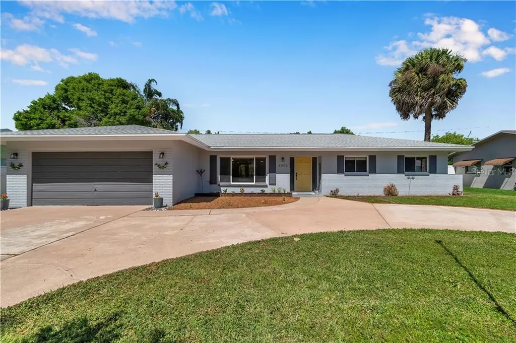 6455 29th Avenue N St Petersburg FL 33710