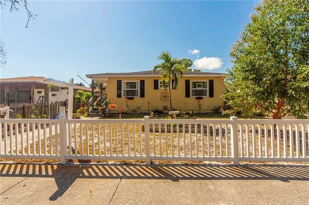 6330 2nd Avenue S St Petersburg FL 33707