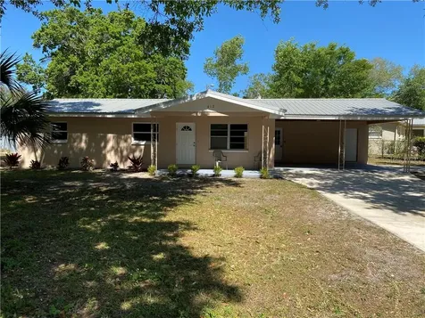 412 NE 8th Street Mulberry FL 33860